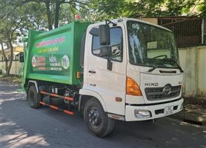 Xe cuốn ép rác 9 khối Hino